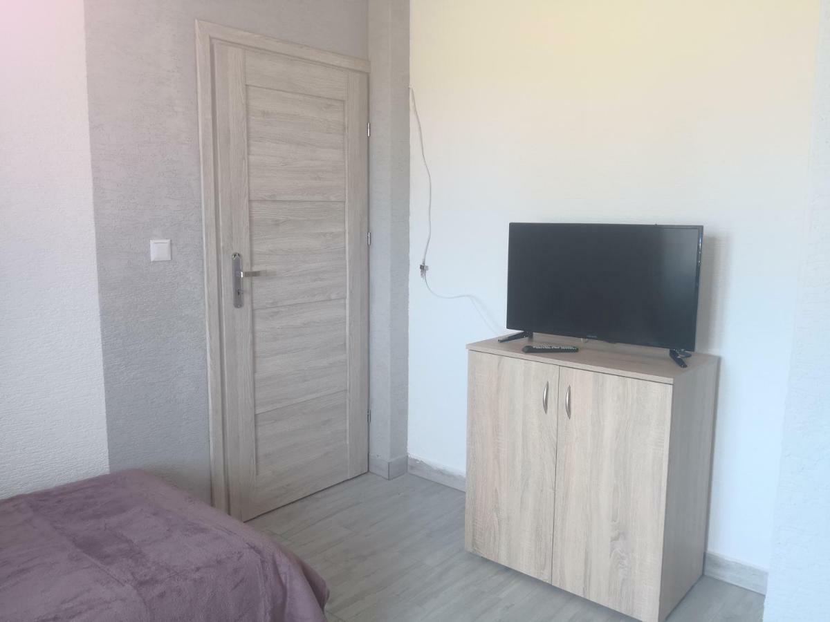 Vila Gosciniec Mariola Człuchów Exteriér fotografie